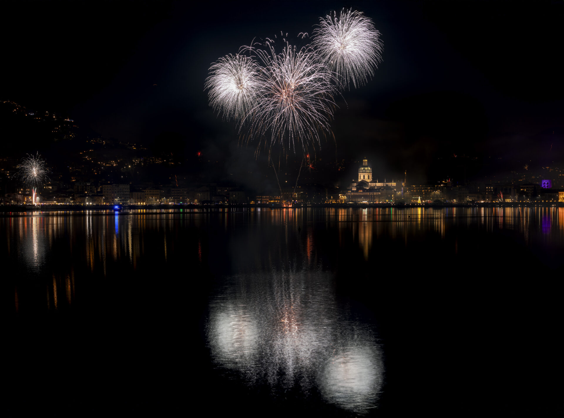 maurizio moro fotografo capodanno 2025 lago di como