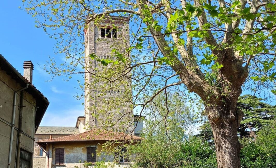 Como basilica San Carpoforo