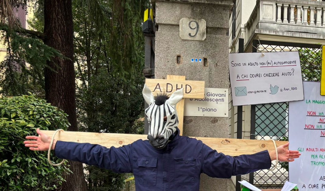 protesta persona adhd como cure servizio sanitario nazionale cps via ferrari como news notizie a como