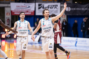 serie a2 basket pallacanestro acqua s.bernardo cantù libertas livorno como news notizie a como