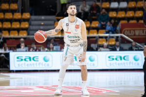 fabio valentini pallacanestro acqua s. bernardo cantù apu udine coppa italia lnp como news notizie a como