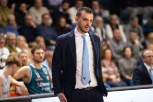 apu old wild west udine pallacanestro acqua s.bernardo cantù serie a2 31a giornata nicola brienza notizie a como como news