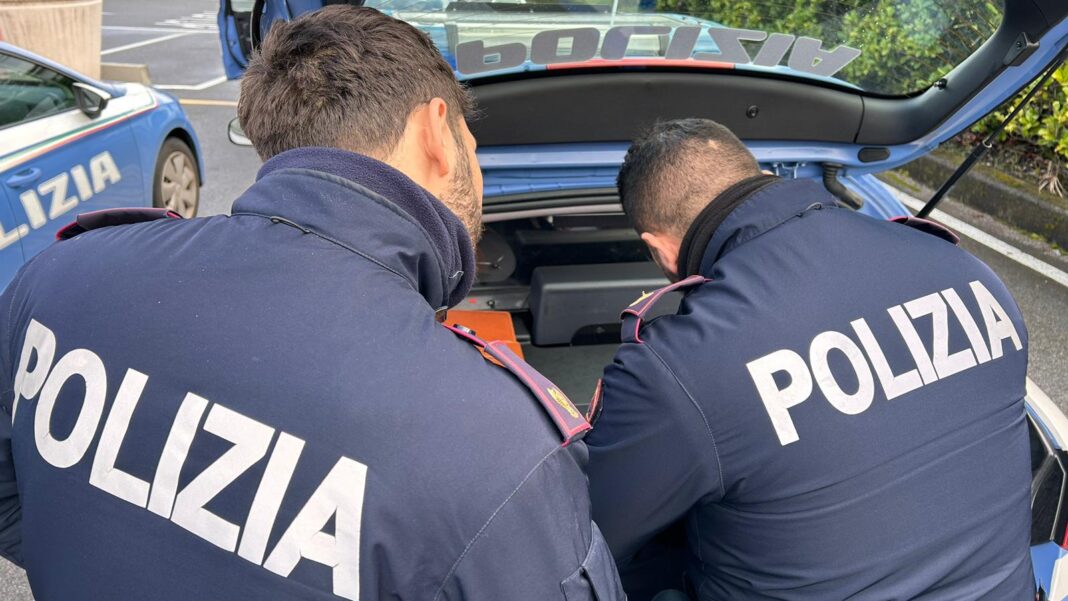 polizia di stato como via carloni furto supermercato via anzani denuncia tunisino como news notizie a como