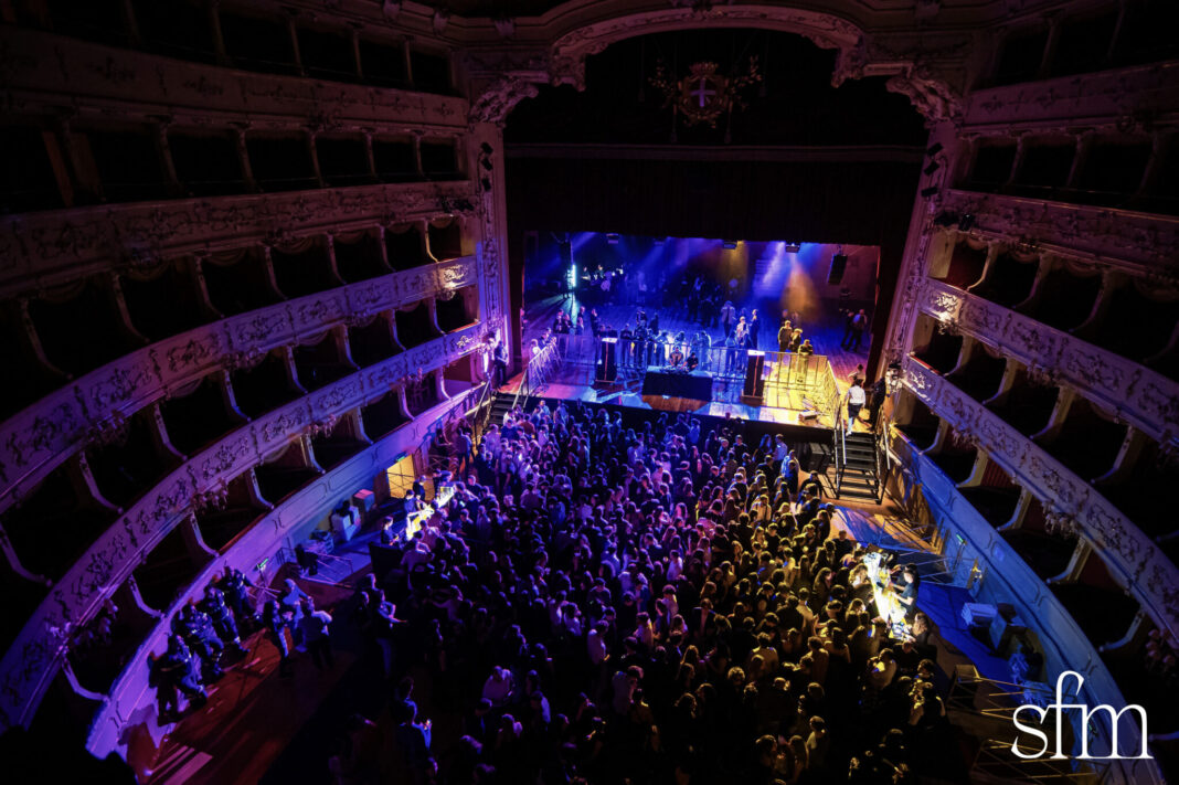 theatrical evento teatro sociale di como per i giovani como news notizie a como